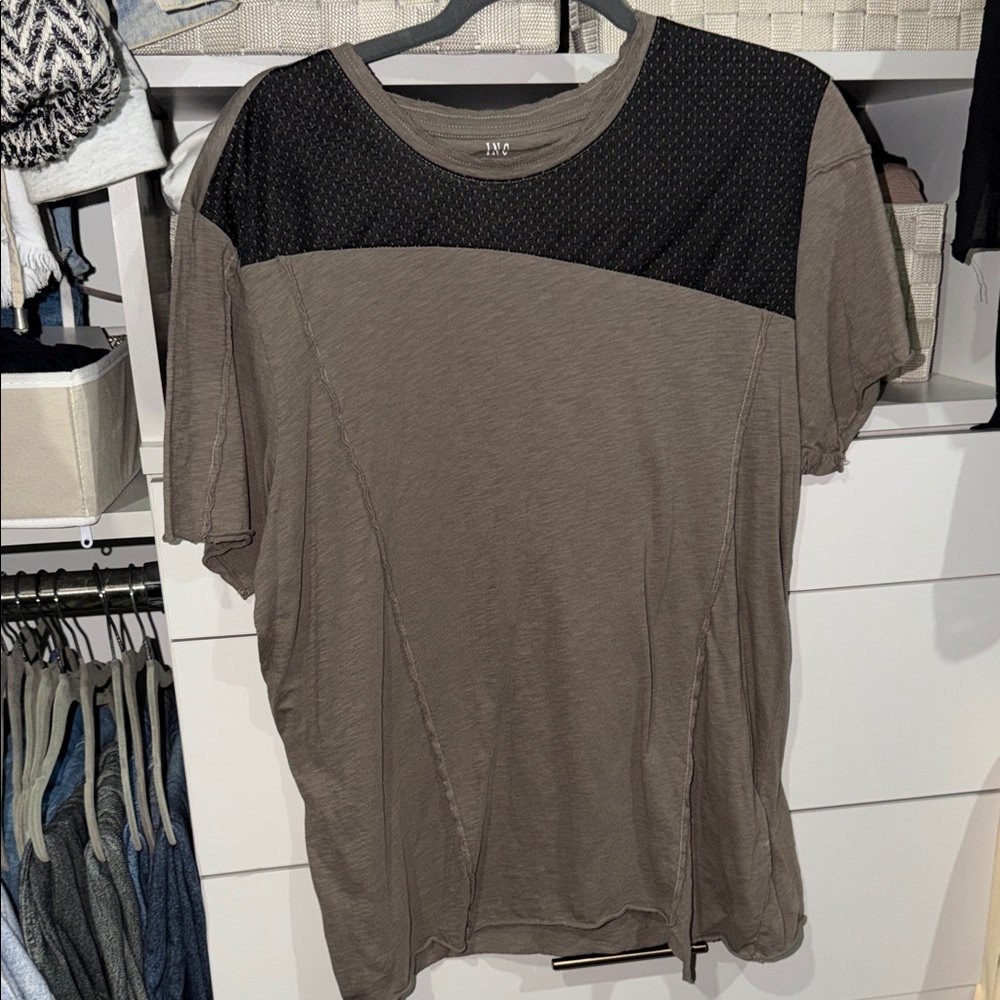 INC International Concepts Black and Brown Short Sleeve Tee with Mesh